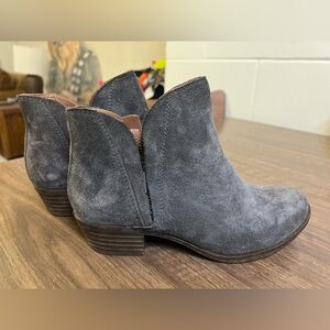 Lucky Brand Brown Booties Size 6